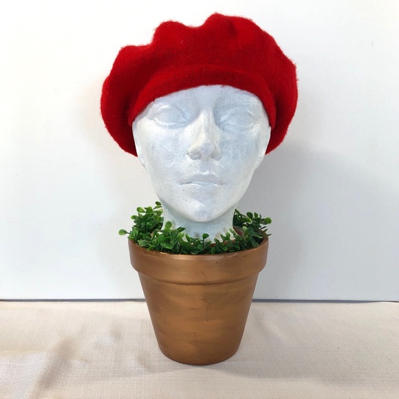 Set of beret and gloves - Picture 2 of 7